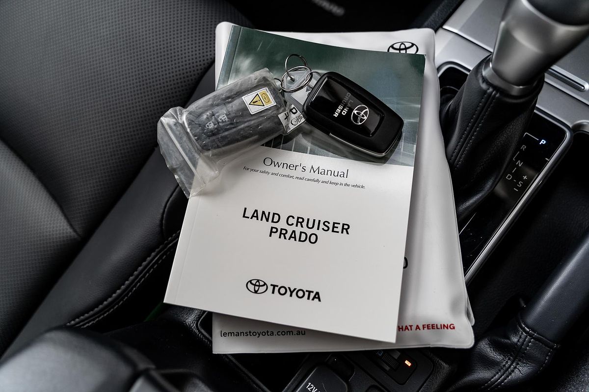 2022 Toyota Landcruiser Prado VX GDJ150R