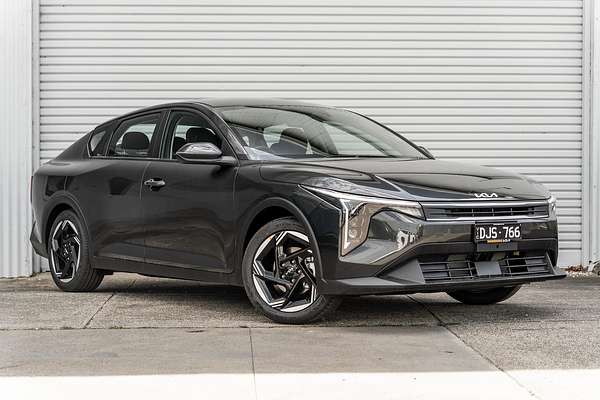 2025 Kia K4 Sport+ CL4m