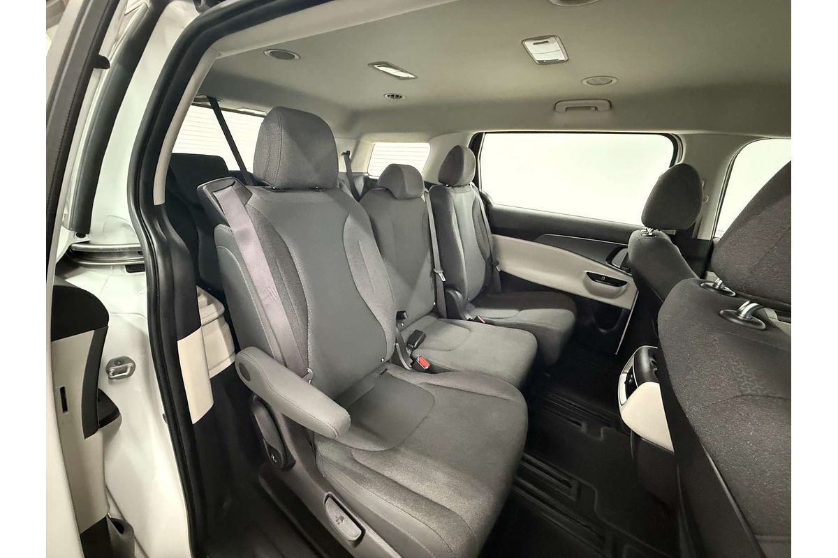 2022 Kia Carnival S KA4