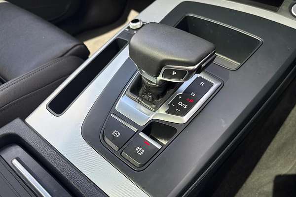 2023 Audi Q5 40 TDI FY