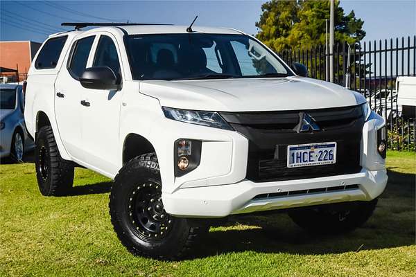 2020 Mitsubishi Triton GLX ADAS MR 4X4