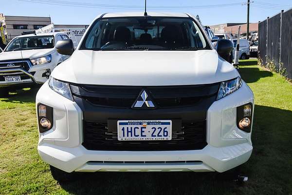 2020 Mitsubishi Triton GLX ADAS MR 4X4