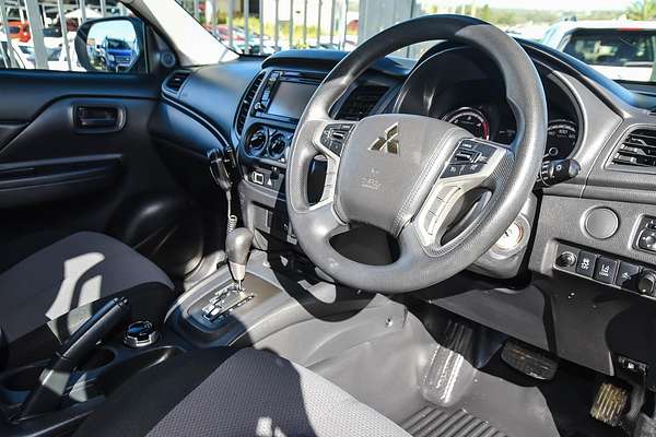 2020 Mitsubishi Triton GLX ADAS MR 4X4