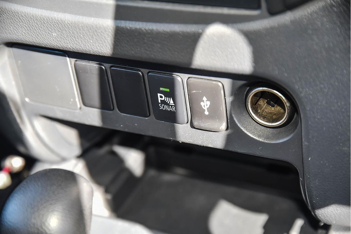 2020 Mitsubishi Triton GLX ADAS MR 4X4