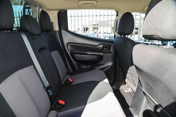 2020 Mitsubishi Triton GLX ADAS MR 4X4