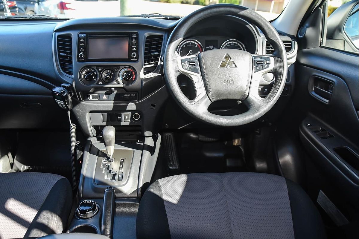 2020 Mitsubishi Triton GLX ADAS MR 4X4