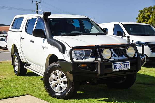 2011 Mitsubishi Triton GL-R MN 4X4