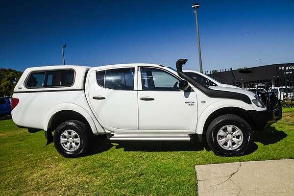 2011 Mitsubishi Triton GL-R MN 4X4