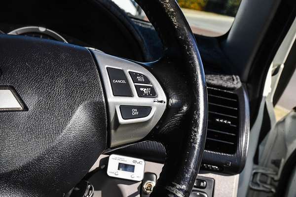2011 Mitsubishi Triton GL-R MN 4X4