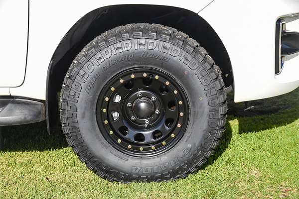 2018 Toyota Hilux SR GUN126R 4X4