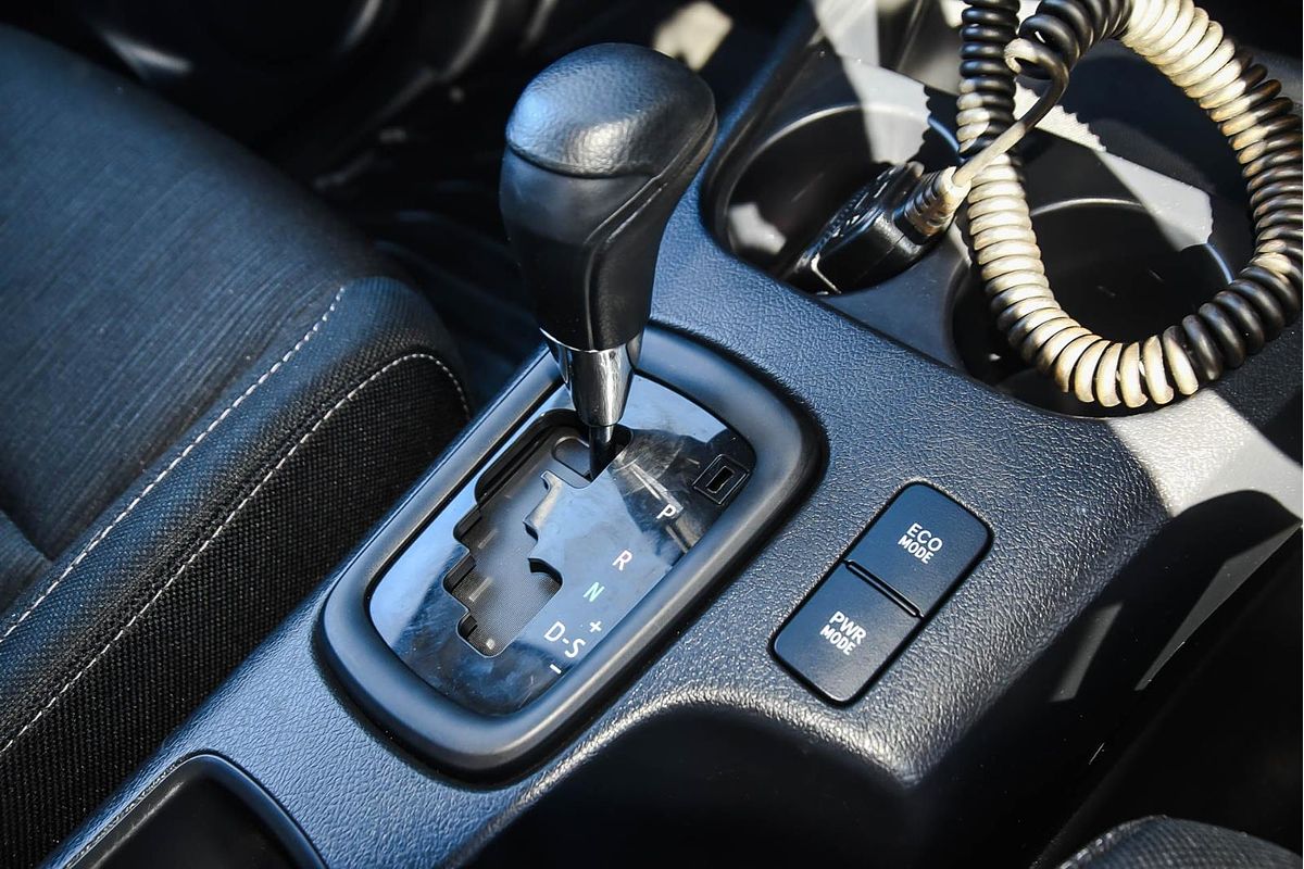2018 Toyota Hilux SR GUN126R 4X4