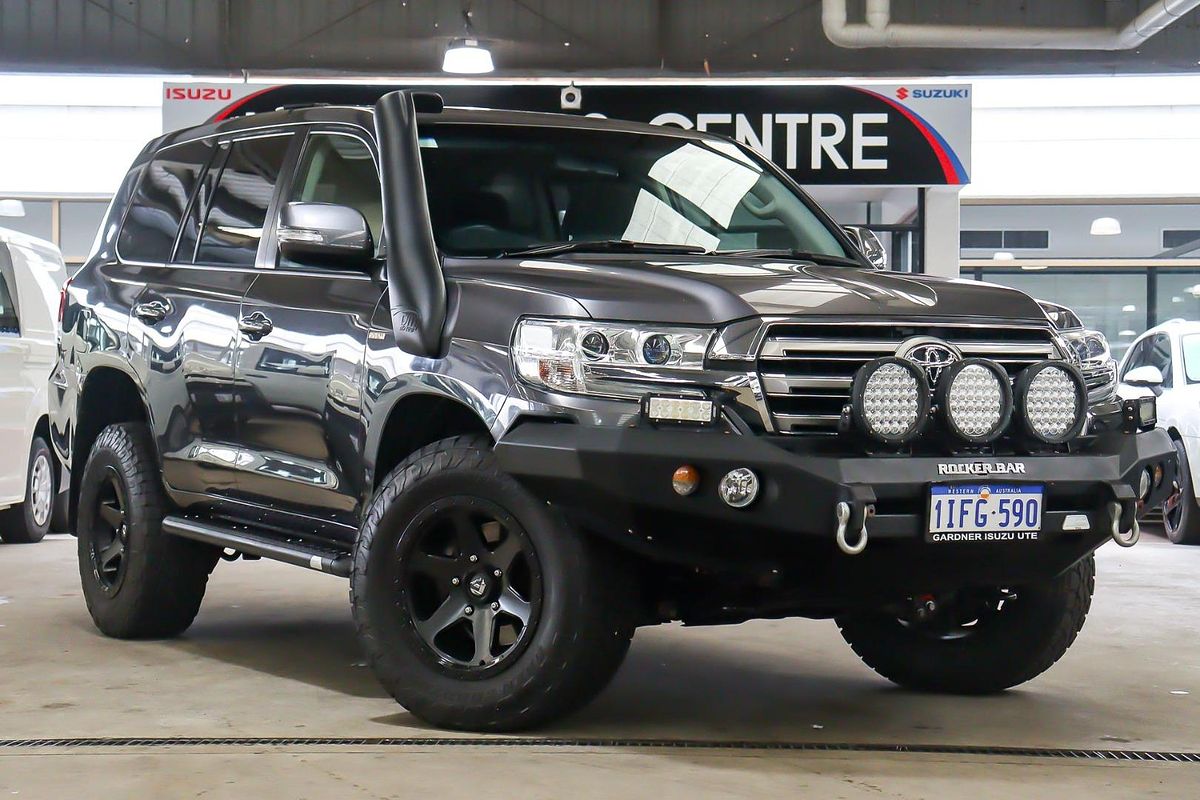 2018 Toyota Landcruiser GXL VDJ200R