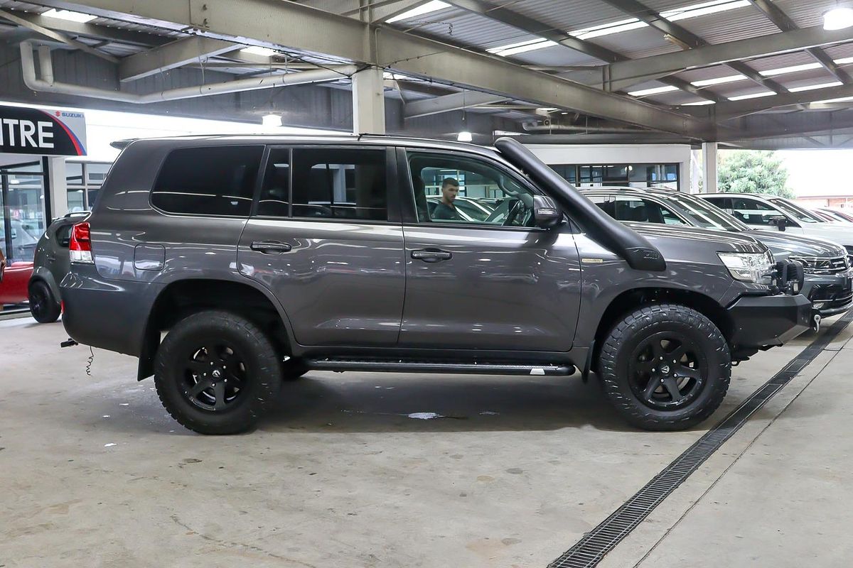 2018 Toyota Landcruiser GXL VDJ200R