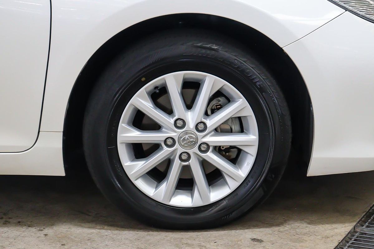 2016 Toyota Camry Altise AVV50R