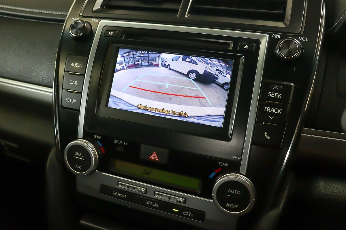 2016 Toyota Camry Altise AVV50R