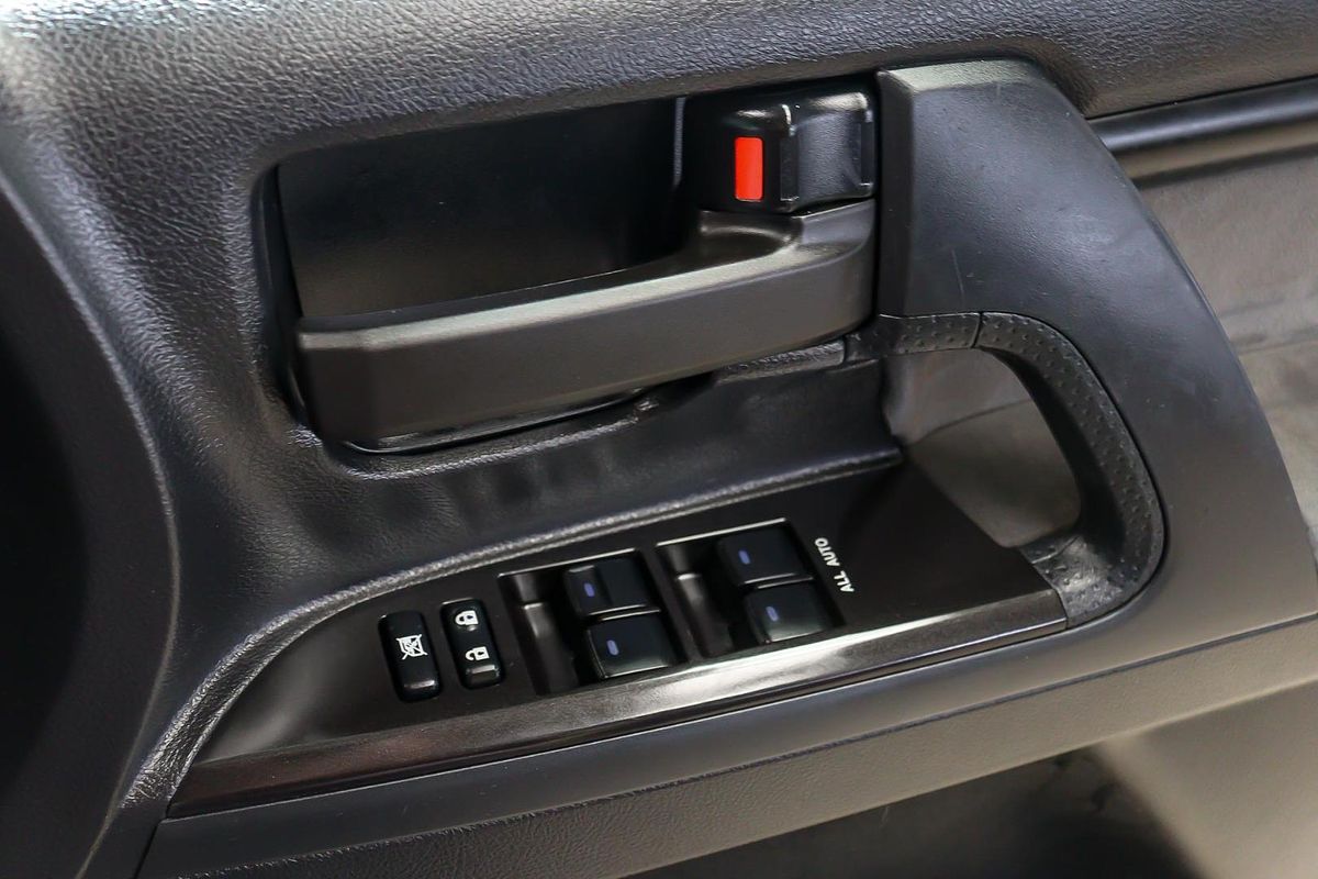 2018 Toyota Landcruiser GXL VDJ200R