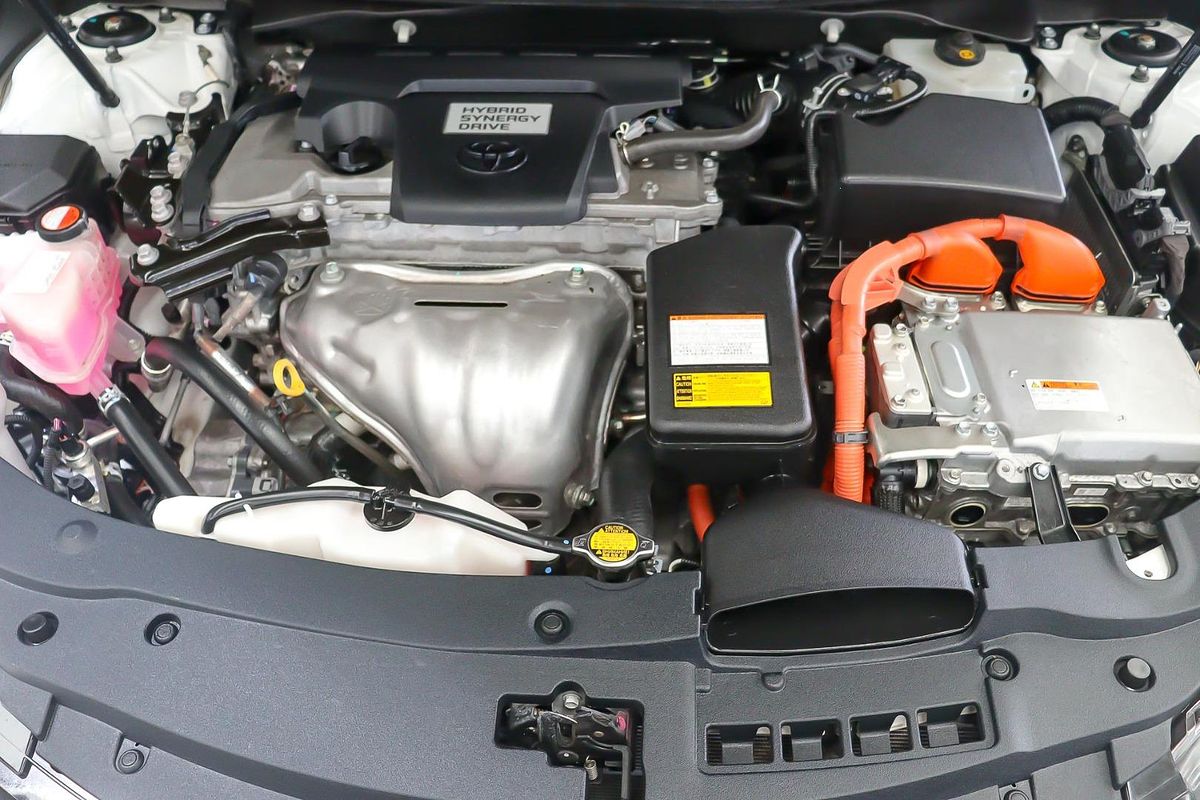 2016 Toyota Camry Altise AVV50R