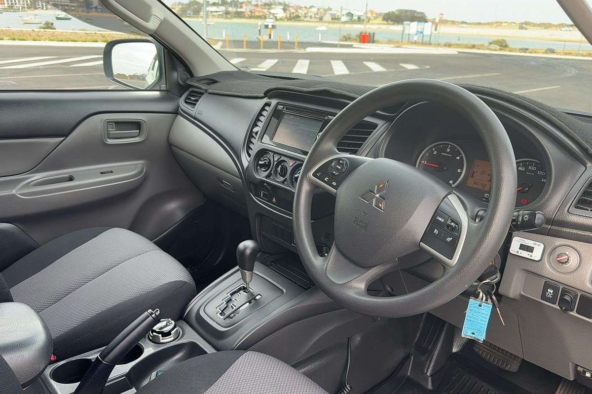 2016 Mitsubishi Triton GLX+ MQ 4X4
