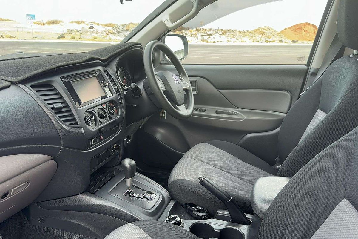2016 Mitsubishi Triton GLX+ MQ 4X4