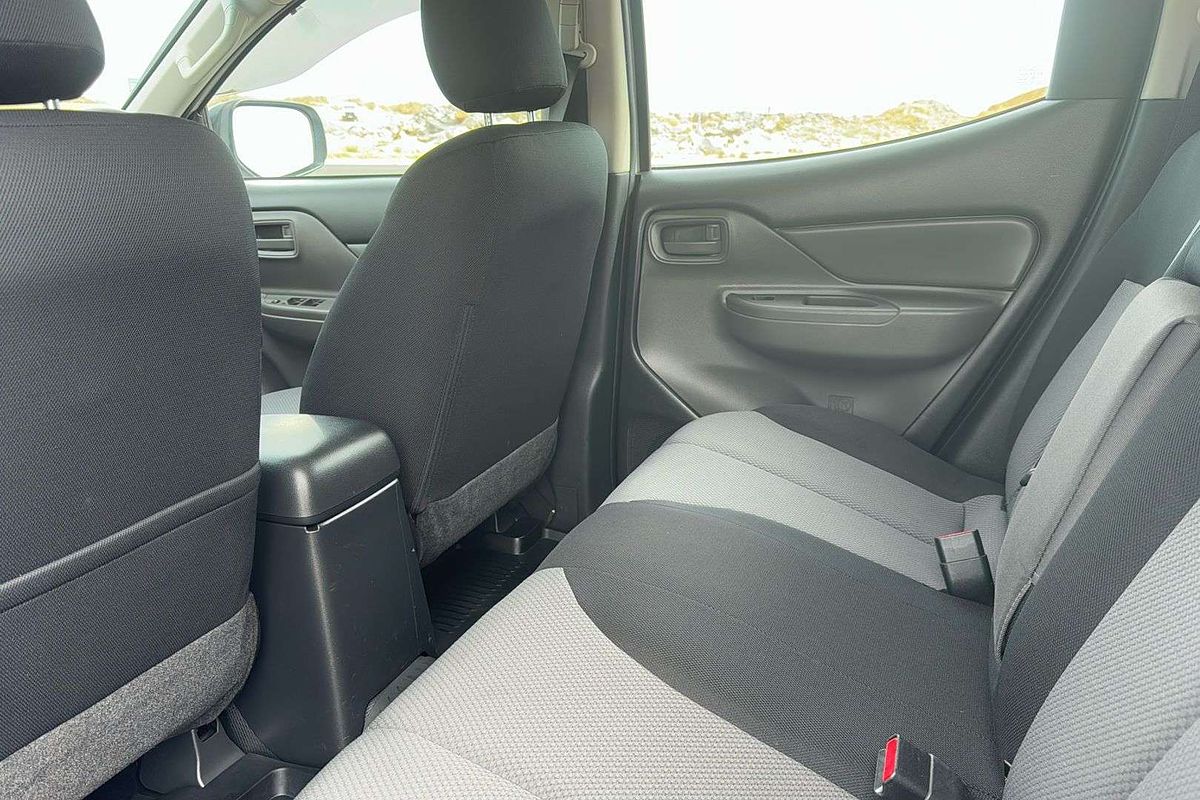 2016 Mitsubishi Triton GLX+ MQ 4X4