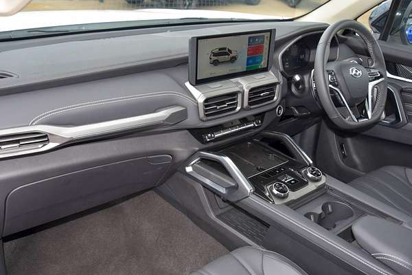 2024 LDV D90 Executive SV9A