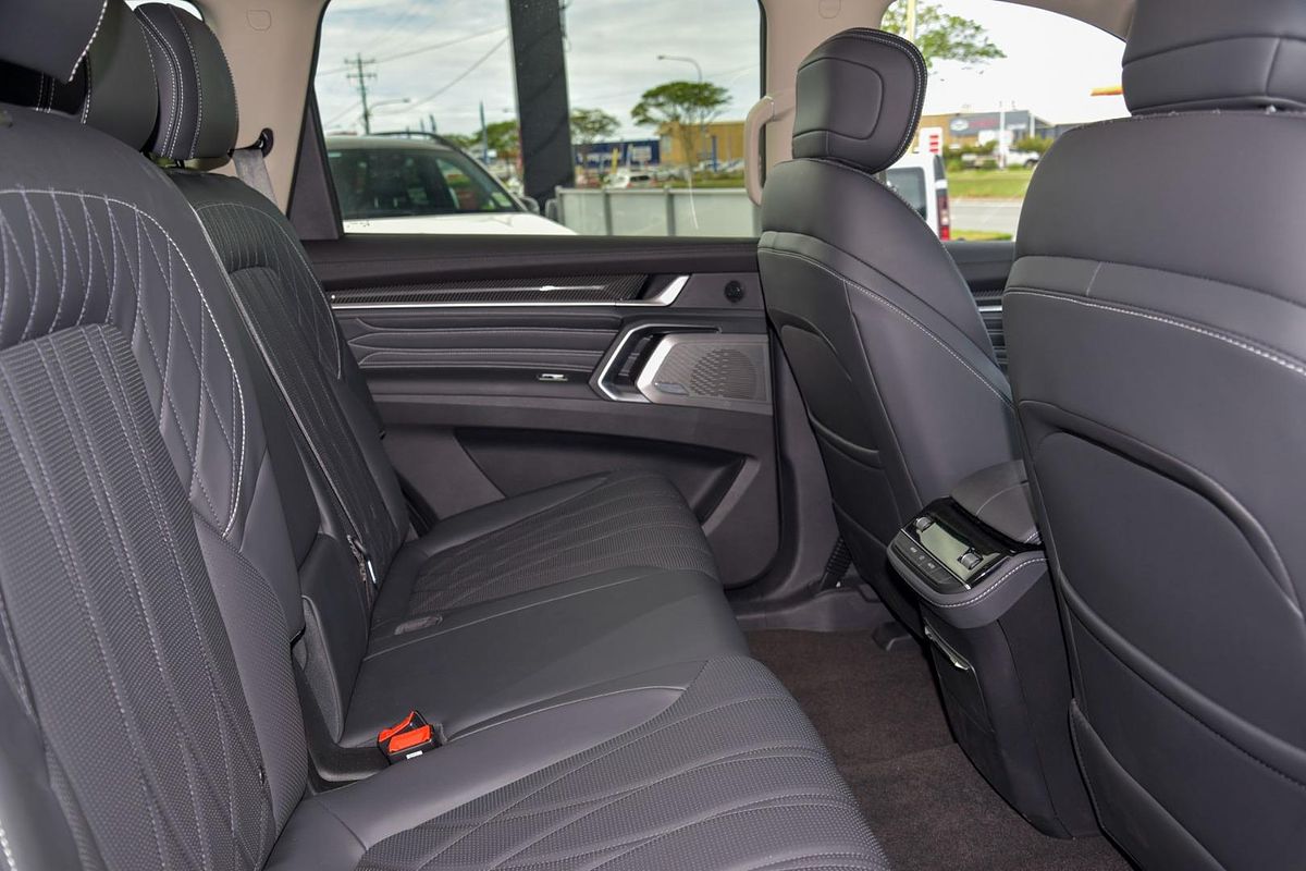 2024 LDV D90 Executive SV9A