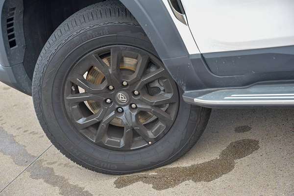 2024 LDV D90 Executive SV9A