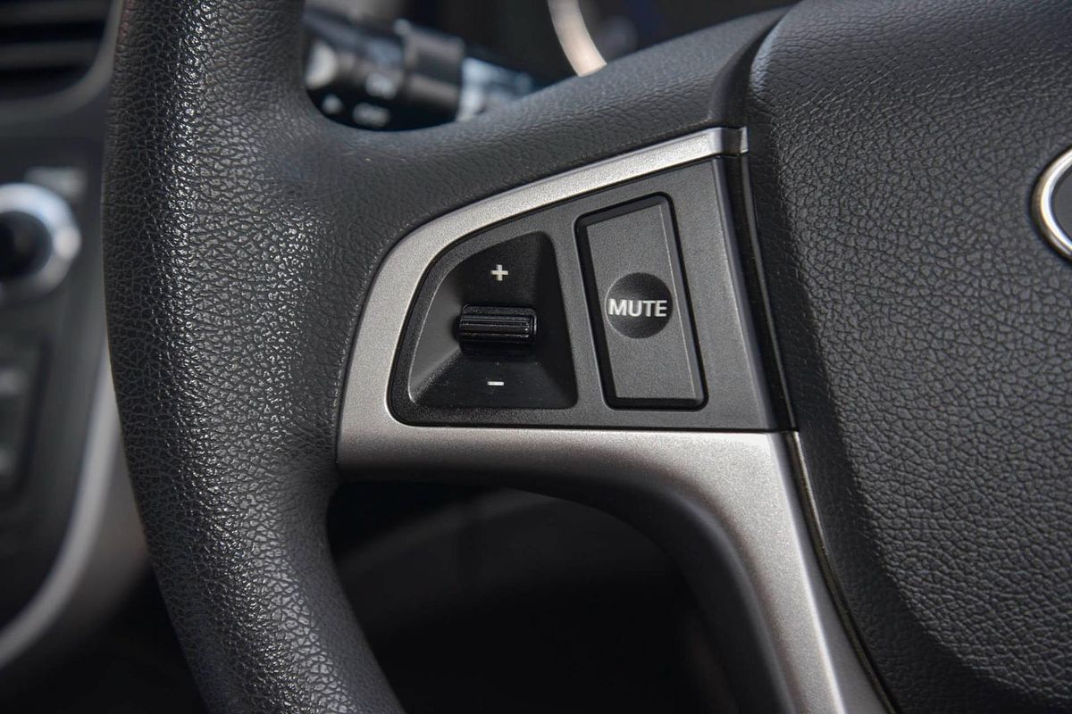 2016 Hyundai Accent Active RB4
