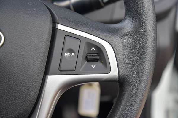2013 Hyundai Accent Active RB2