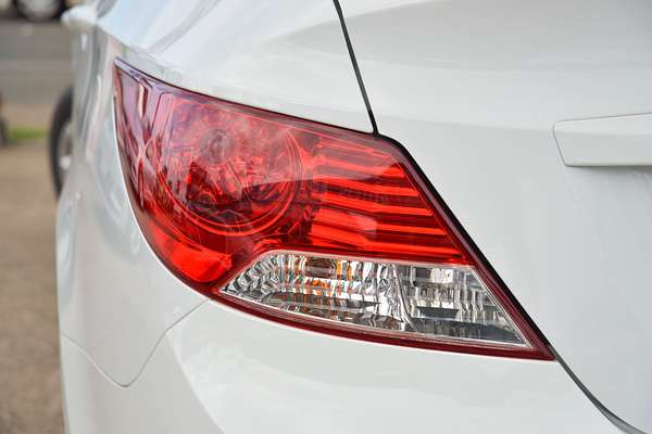 2013 Hyundai Accent Active RB2