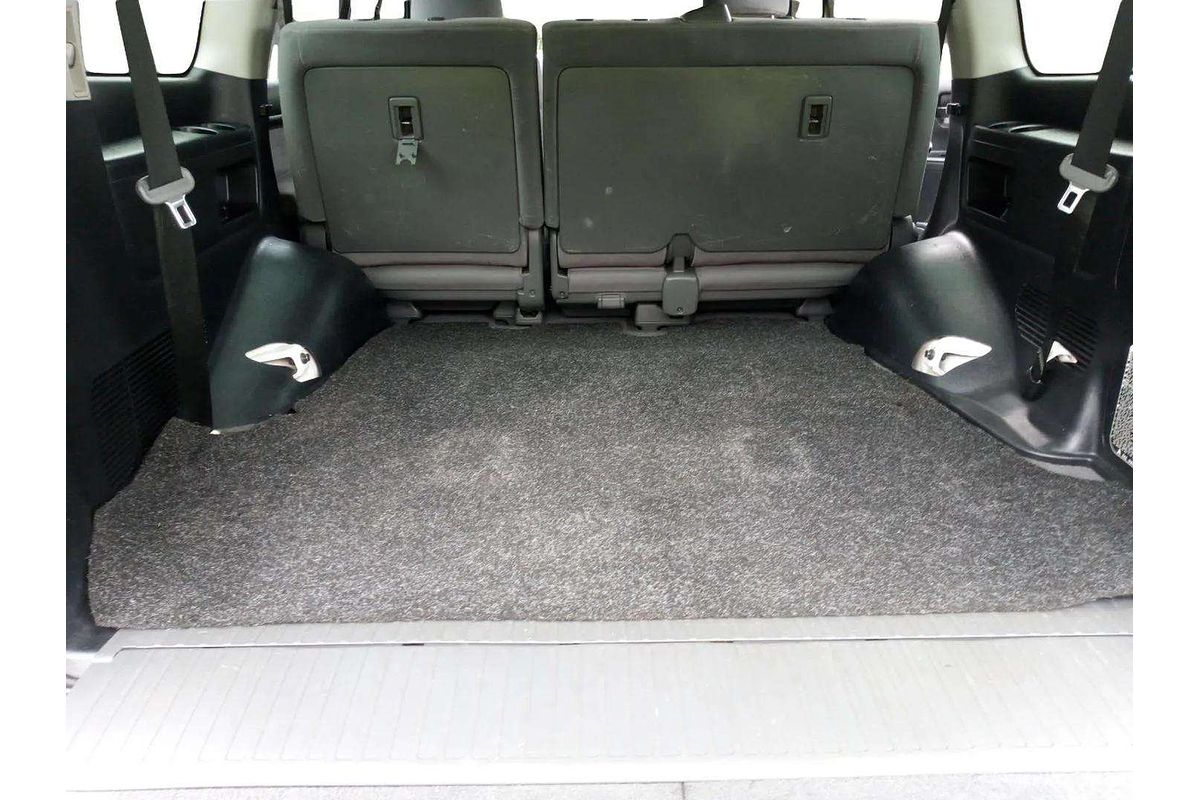 2010 Toyota Landcruiser GXL VDJ200R