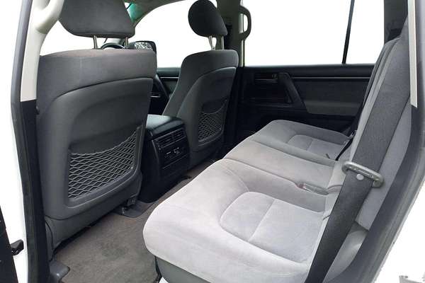 2010 Toyota Landcruiser GXL VDJ200R