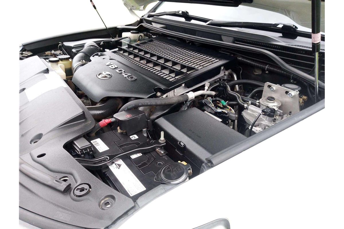 2010 Toyota Landcruiser GXL VDJ200R