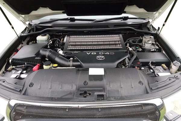 2010 Toyota Landcruiser GXL VDJ200R