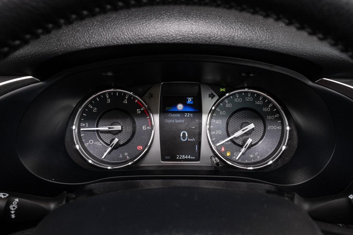 2023 Toyota Hilux SR5 GUN126R 4X4