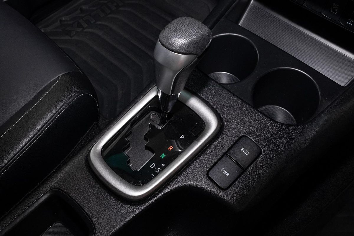 2023 Toyota Hilux SR5 GUN126R 4X4