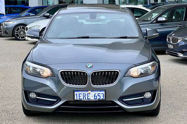 2014 BMW 2 Series 220i Modern Line F22