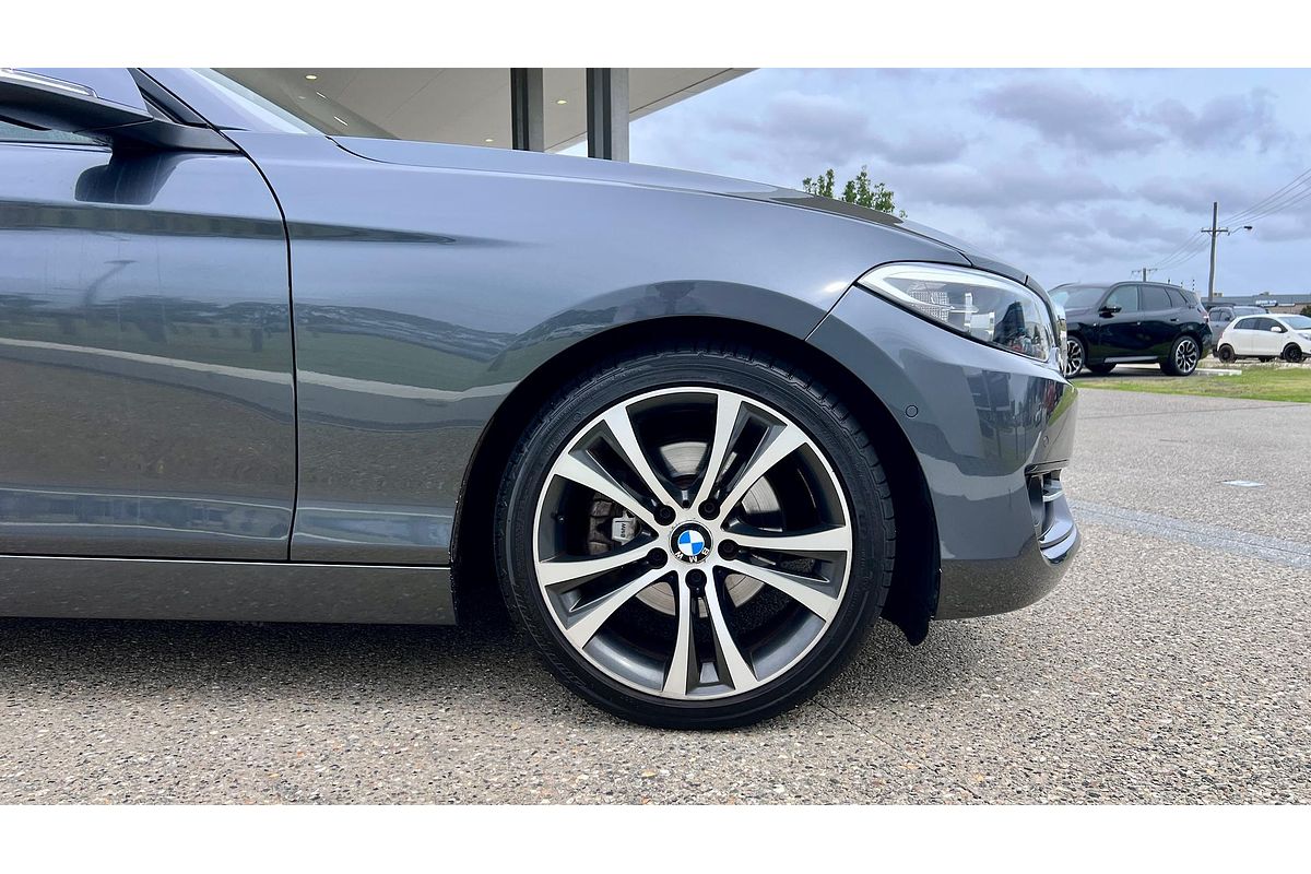 2014 BMW 2 Series 220i Modern Line F22