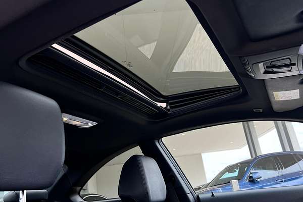 2014 BMW 2 Series 220i Modern Line F22
