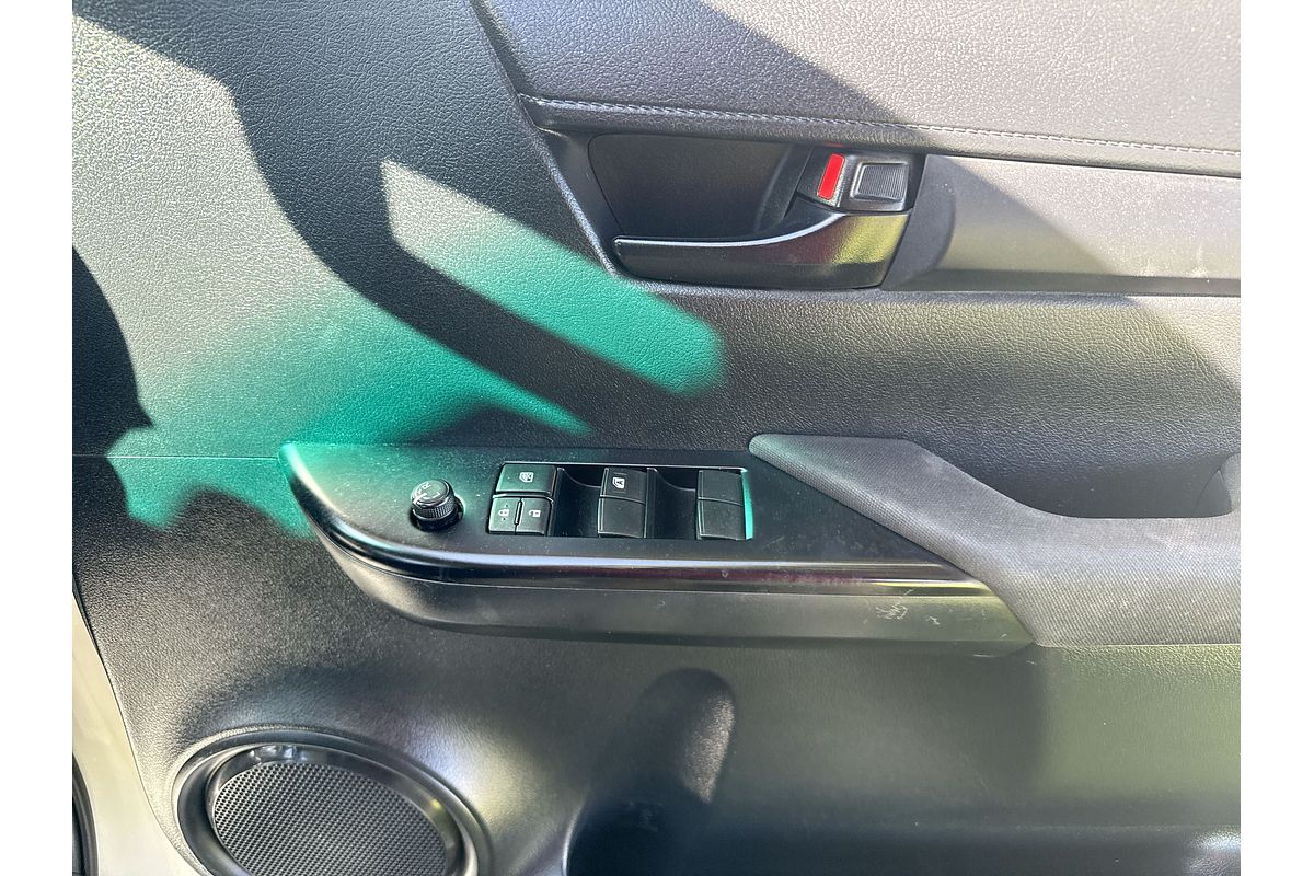 2019 Toyota Hilux SR GUN126R 4X4