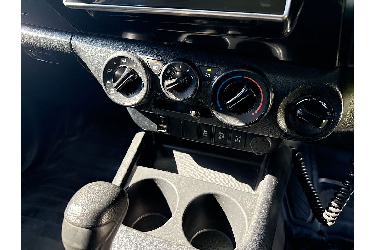 2019 Toyota Hilux SR GUN126R 4X4