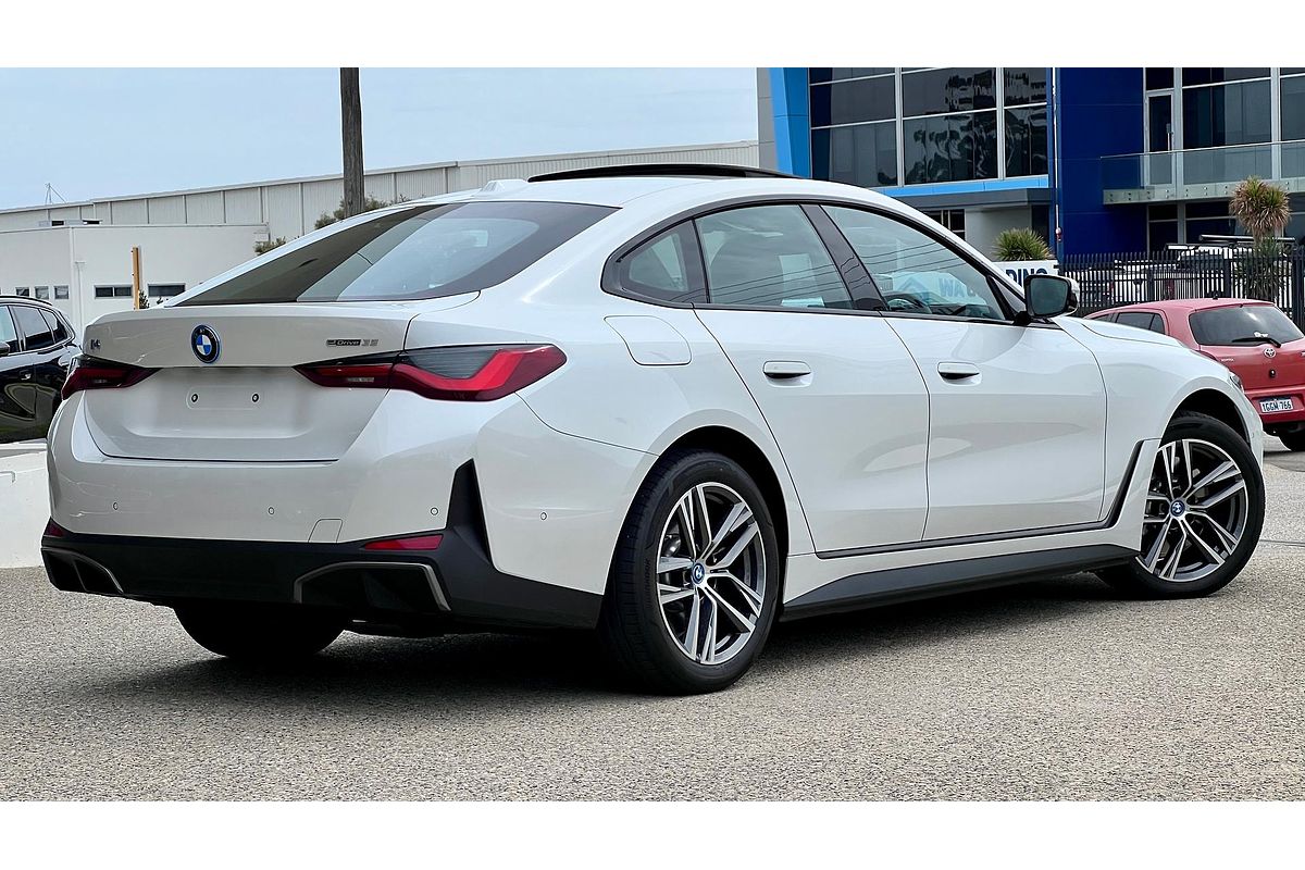 2024 BMW i4 eDrive35 G26