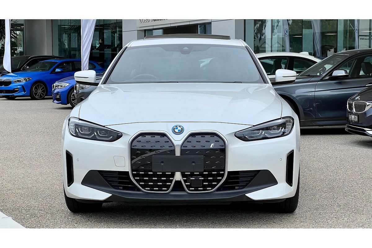 2024 BMW i4 eDrive35 G26