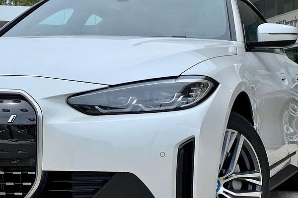 2024 BMW i4 eDrive35 G26