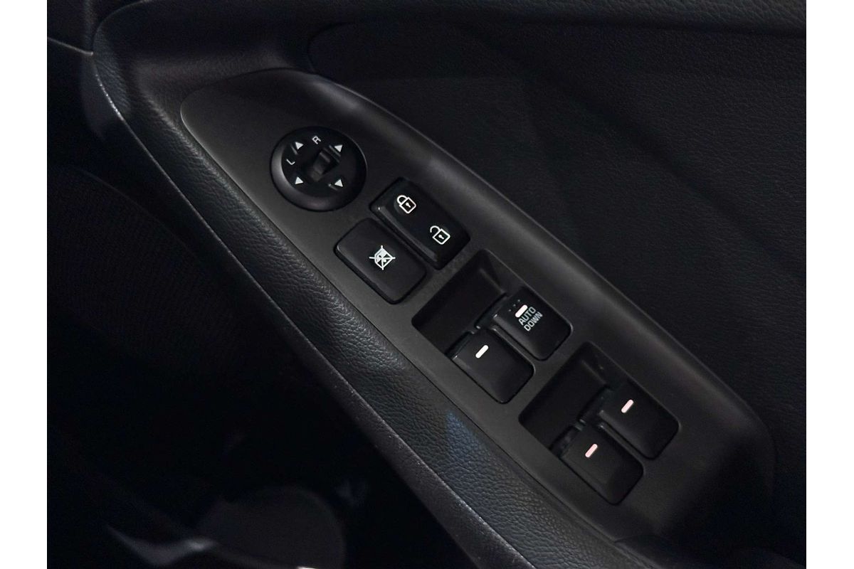 2017 Kia Cerato S YD