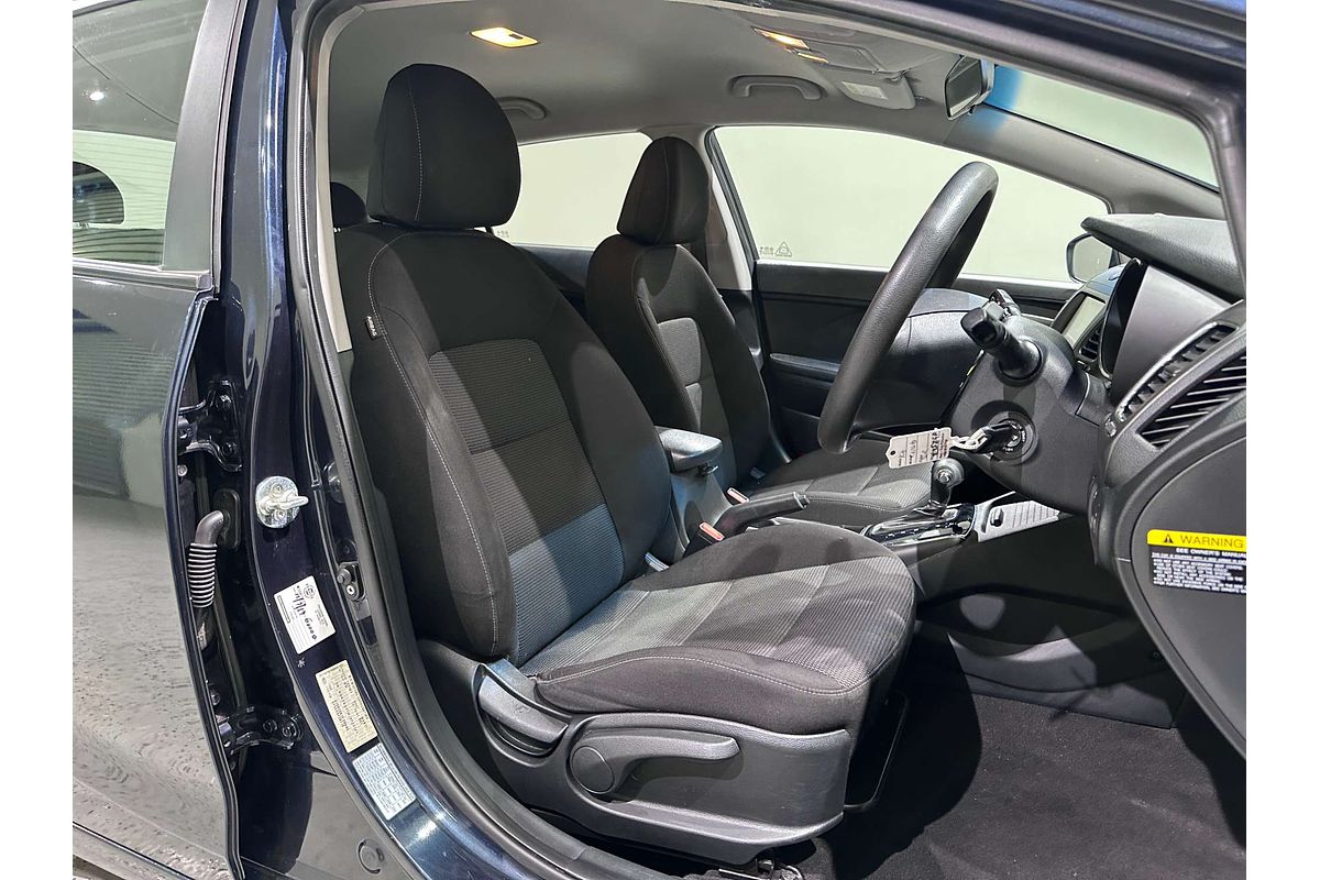 2017 Kia Cerato S YD