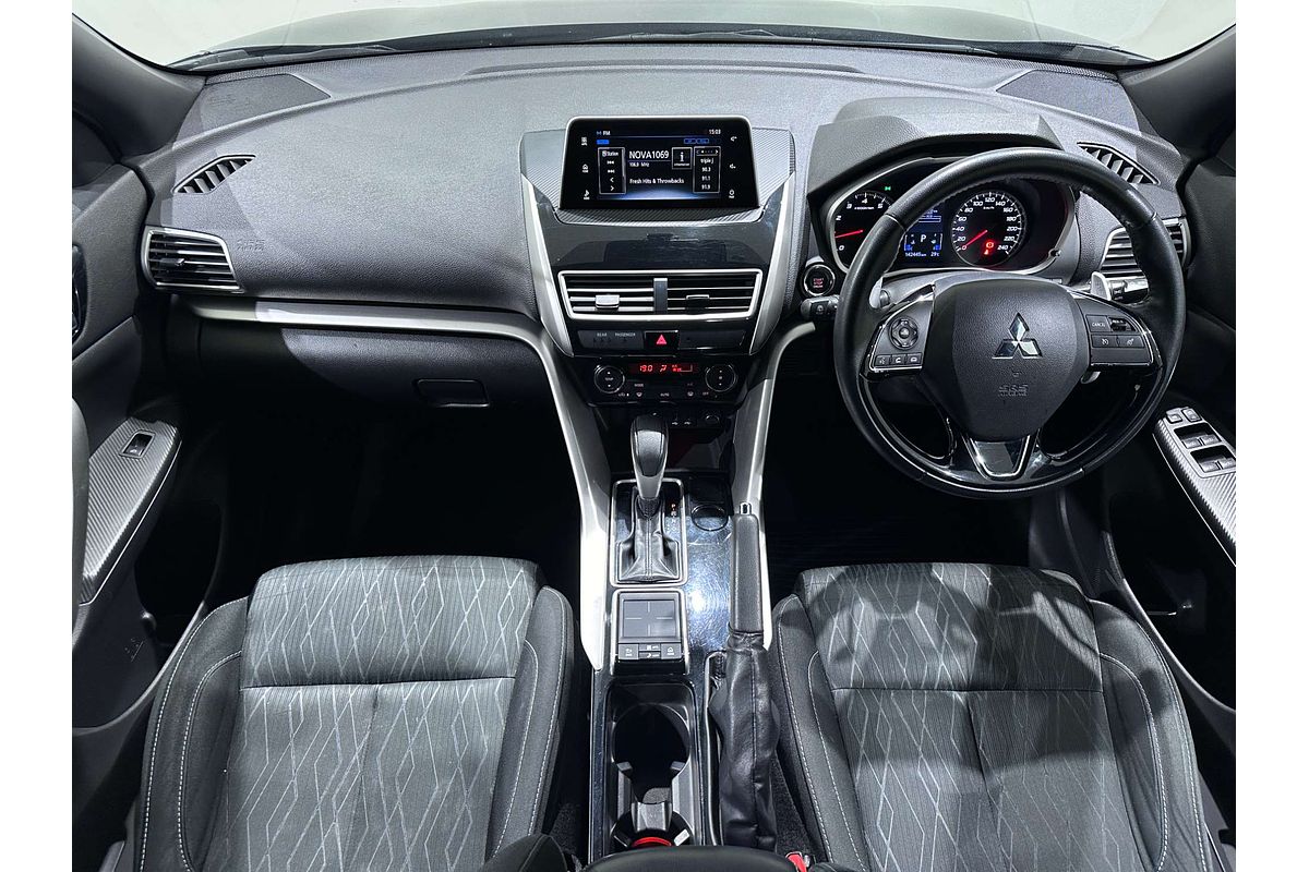 2020 Mitsubishi Eclipse Cross Black Edition YA