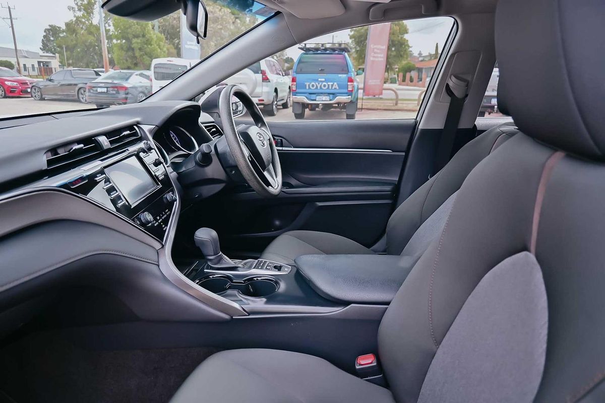 2021 Toyota Camry Ascent AXVH70R