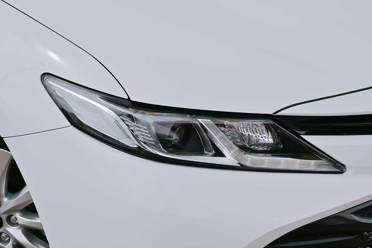 2021 Toyota Camry Ascent AXVH70R