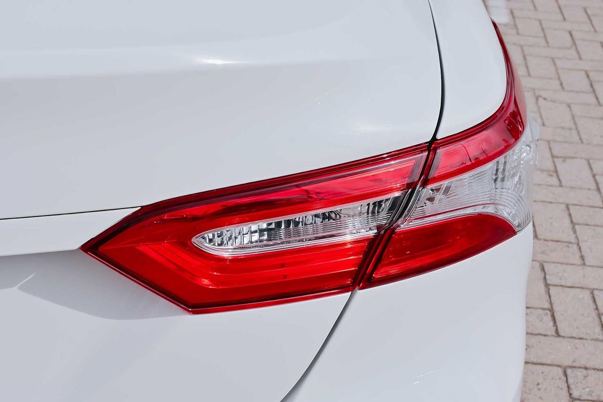 2021 Toyota Camry Ascent AXVH70R